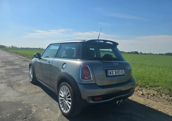 MINI Cooper S cena 19900 przebieg: 250700, rok produkcji 2007 z Puławy małe 326